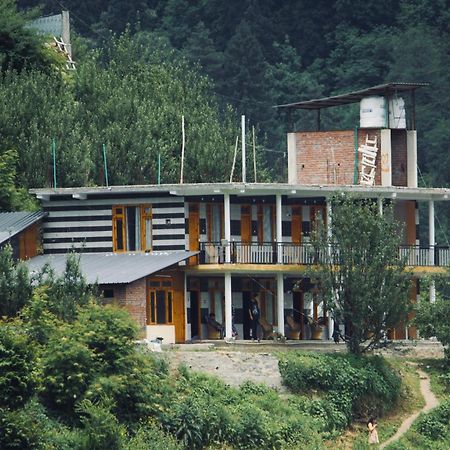 Yellowjackets Hostel Tosh 외부 사진
